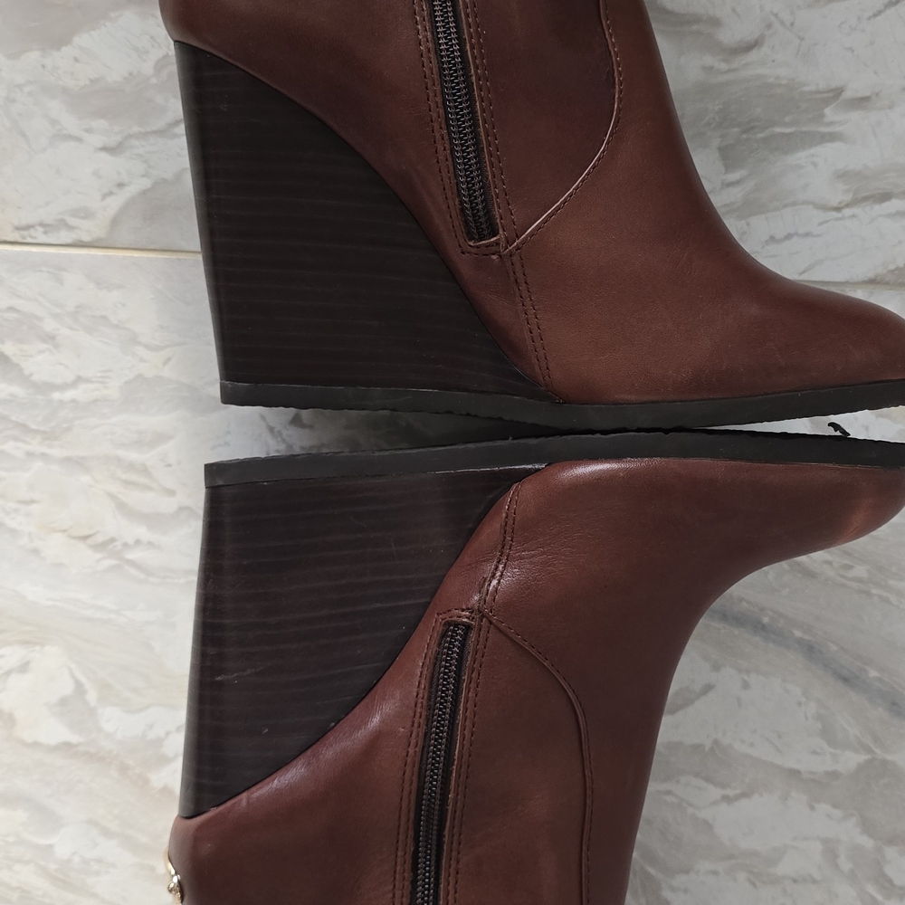 Coach Leather Chestnut Brown Tall Wedge Boots, size 9 US/39.5 EU - Picture 9 of 12